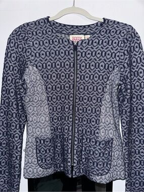 Rosie Neira Navy Blue & White Geometric Knit Zip Front Jacket